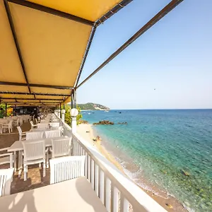 Shen Nikolla Camping Dhërmi